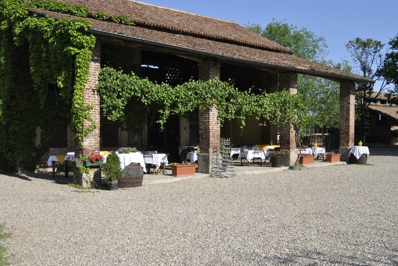 Agriturismo Cascina Selva Bed and Breakfast Ozzero Exterior foto